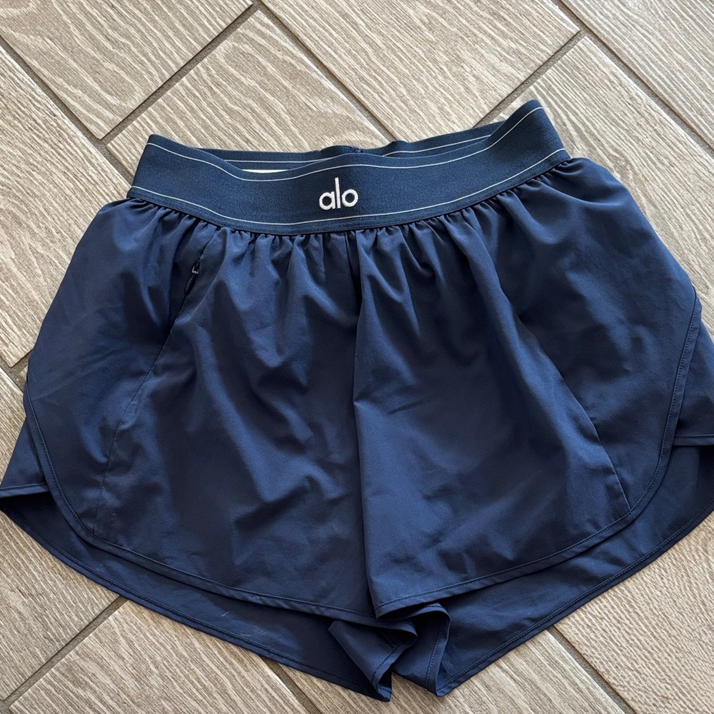 ALO Match Point Short